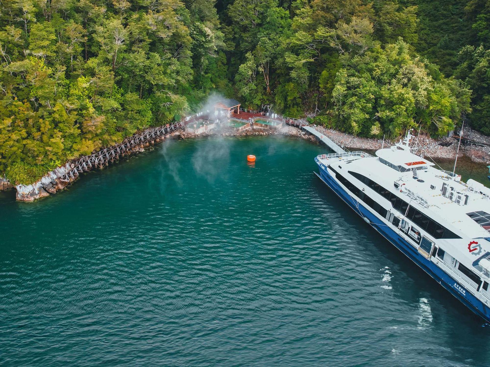 Loberias Del Sur Hotel Puerto Chacabuco Eksteriør billede